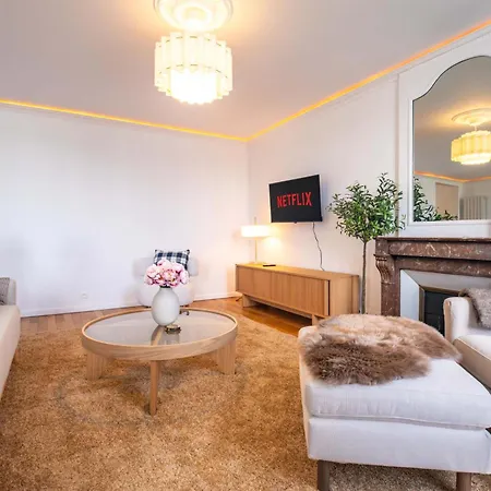 Luxury In Le Marais 120m2 * باريس