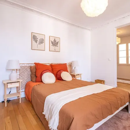 Luxury In Le Marais 120m2 * باريس
