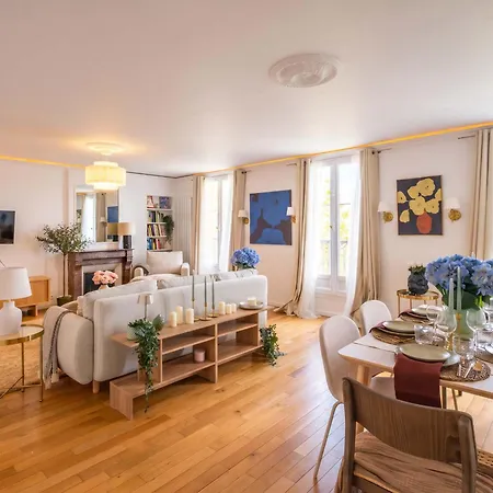 Apartmán Luxury In Le Marais 120m2